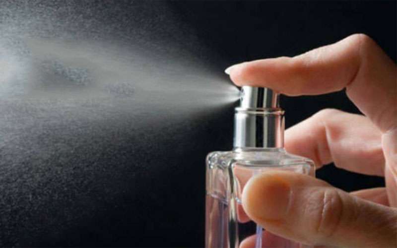 Thuốc kích dục nữ dạng xịt